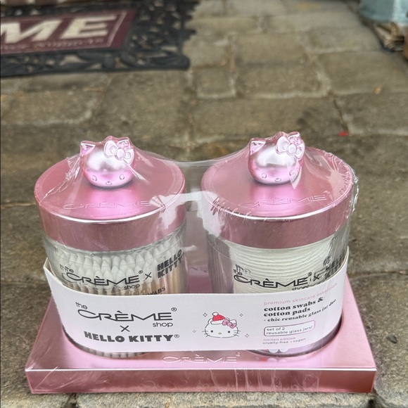 The Creme Shop Accessories - Hello Kitty Pink cotton swab set